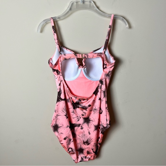 Vince Camuto Peach and Black Pink One Piece - Picture 2 of 6